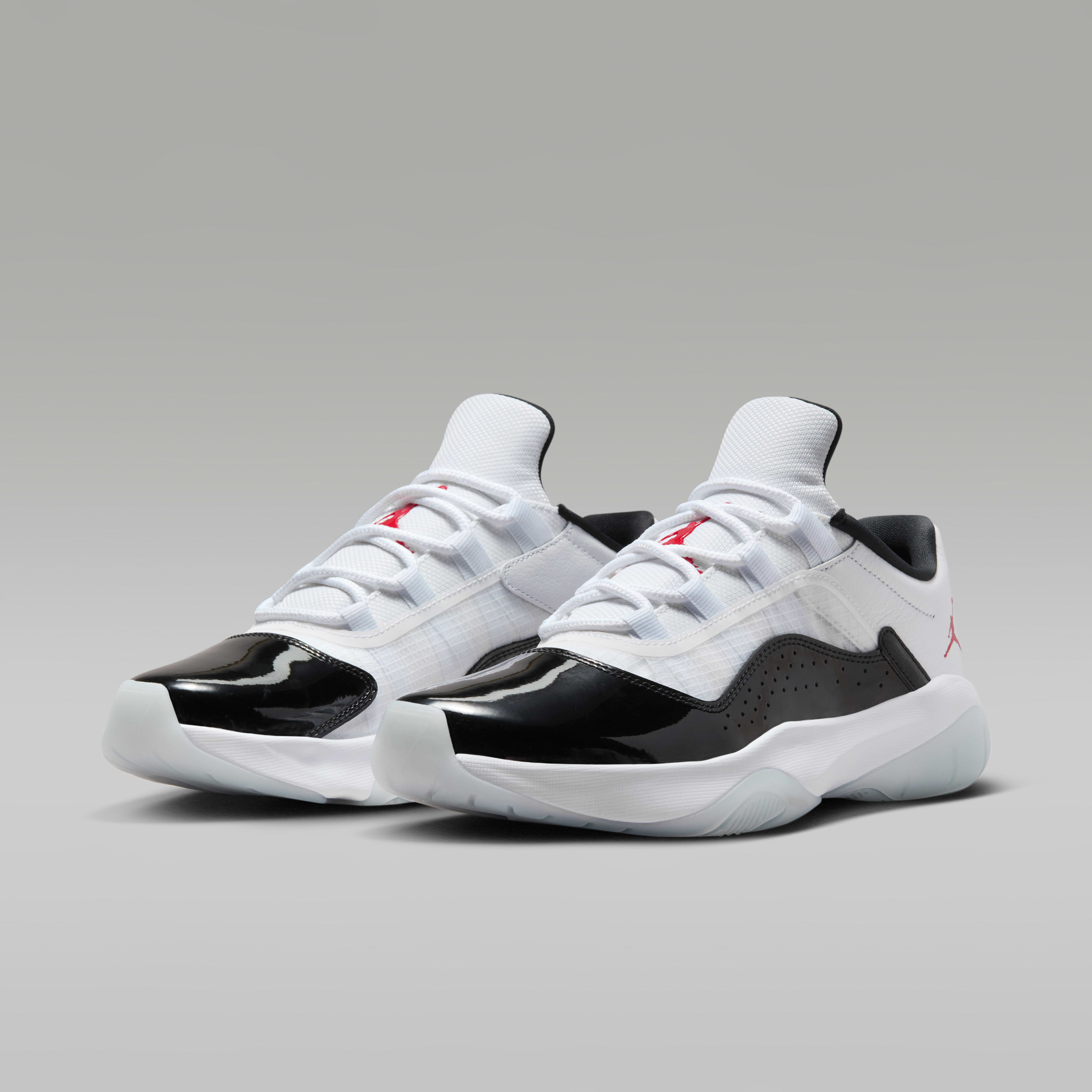 Air Jordan 11 CMFT Low Women's Shoes