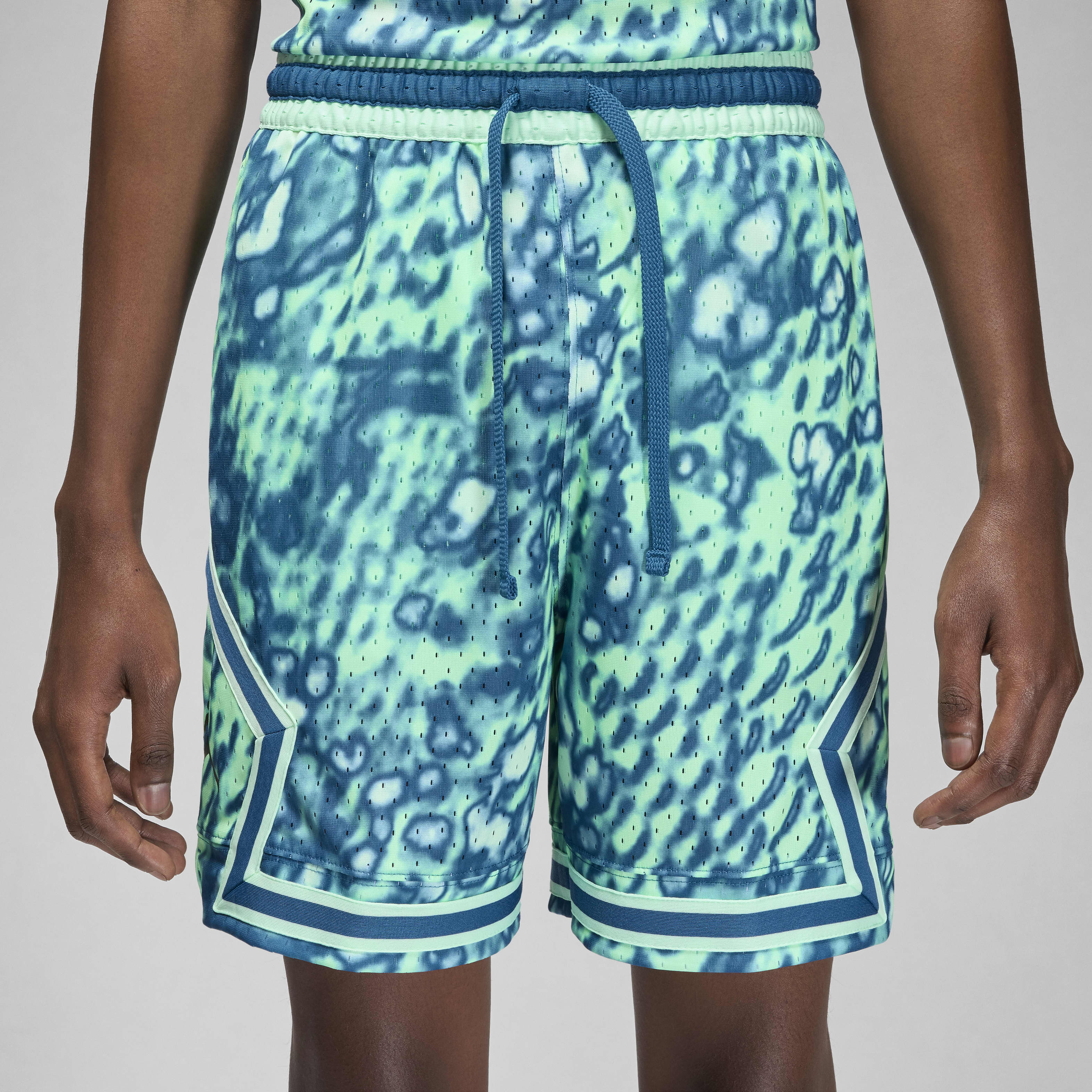 Jordan Sport Men's Diamond Shorts