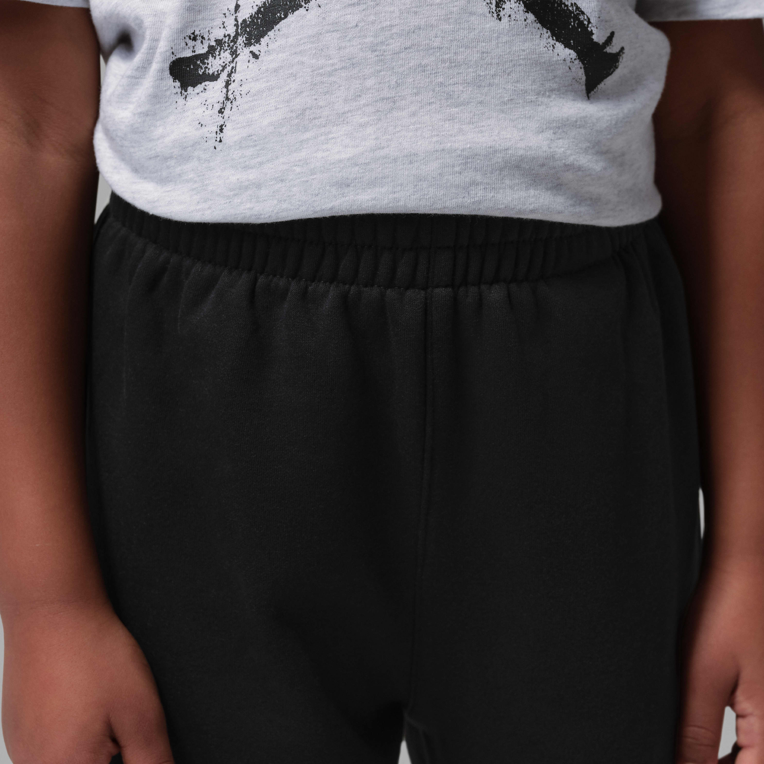 Jordan Brooklyn Fleece Toddler 2-Piece Holiday Set