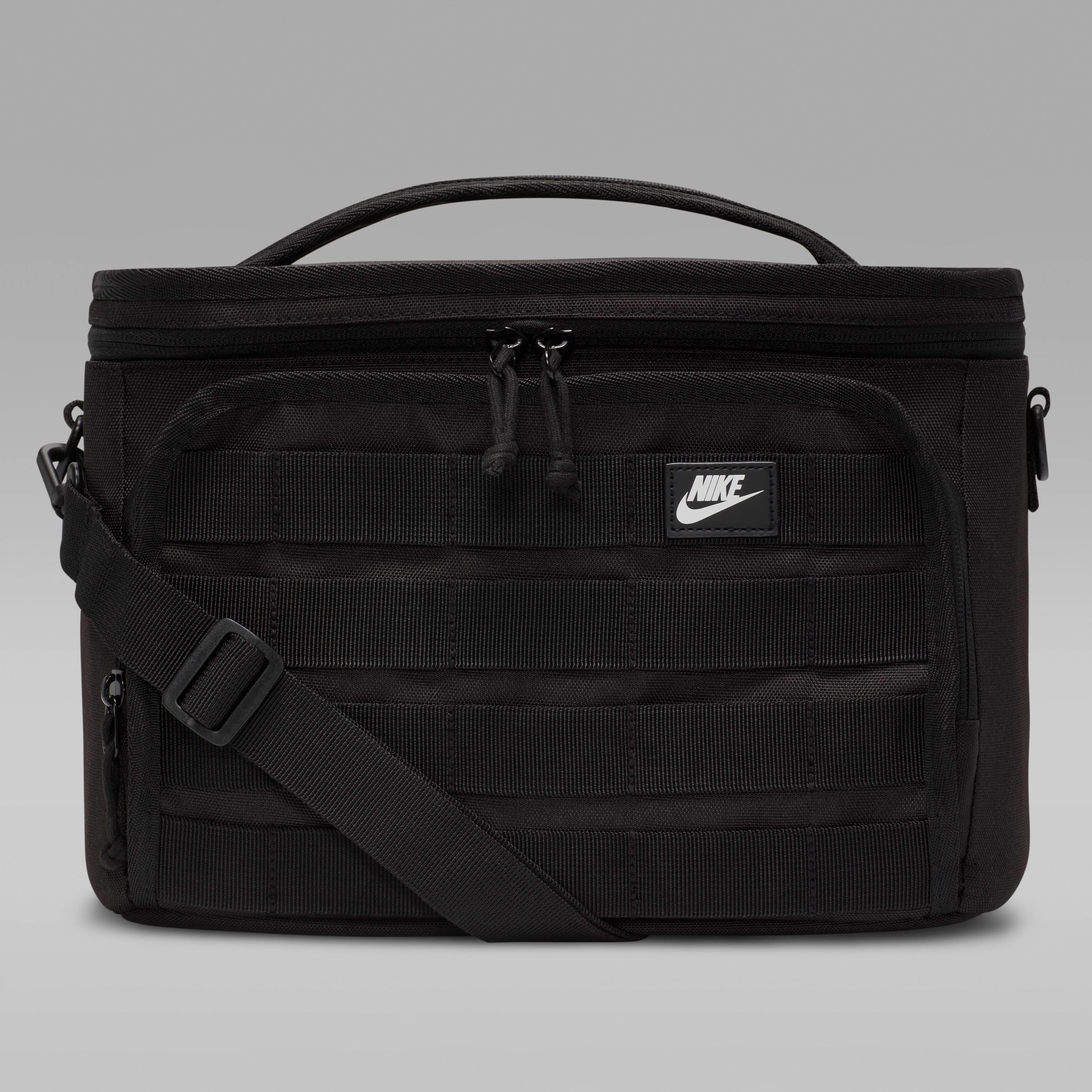 Nike Sportswear Plus Lunch Bag (9L)