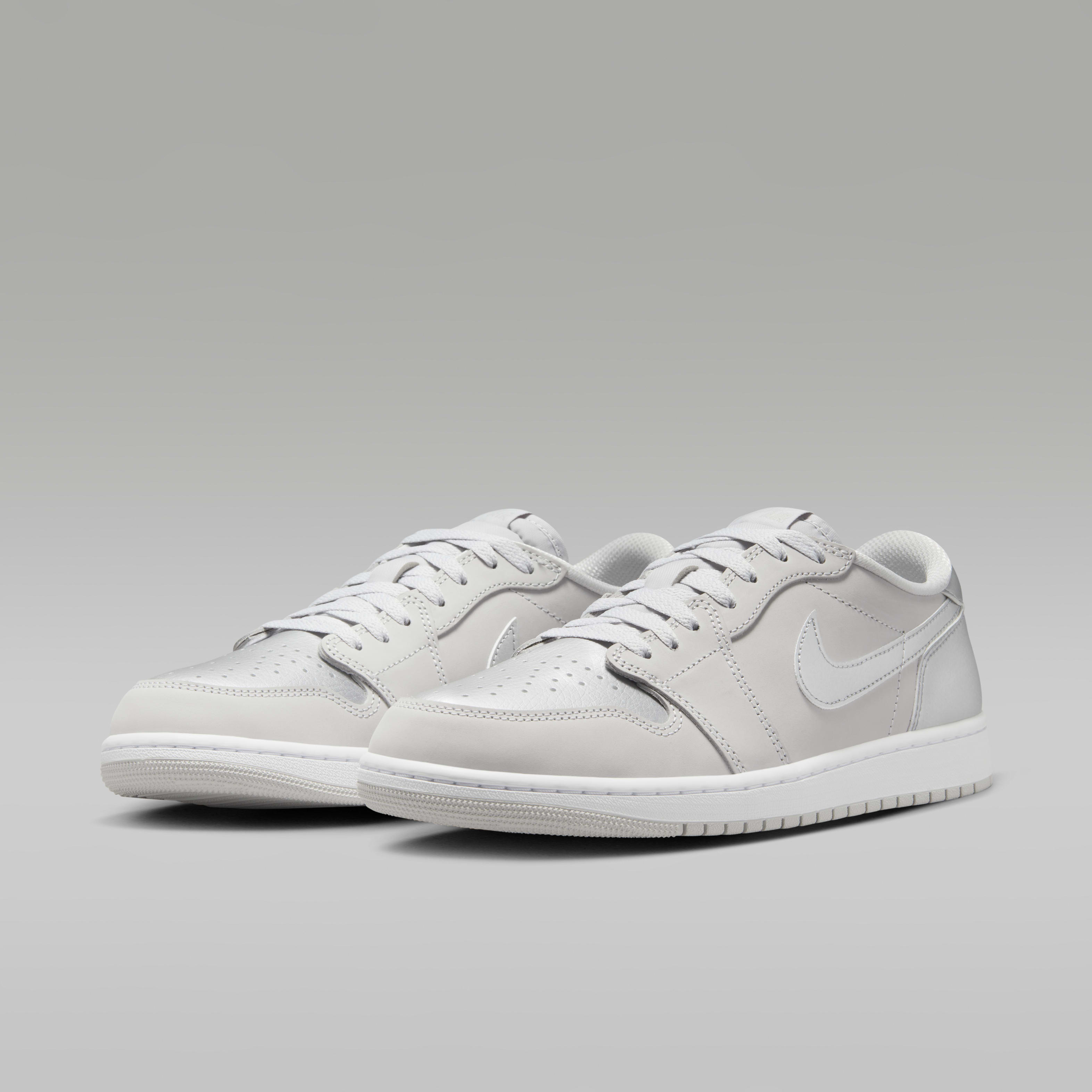 Air Jordan 1 Low OG "Silver" Shoes