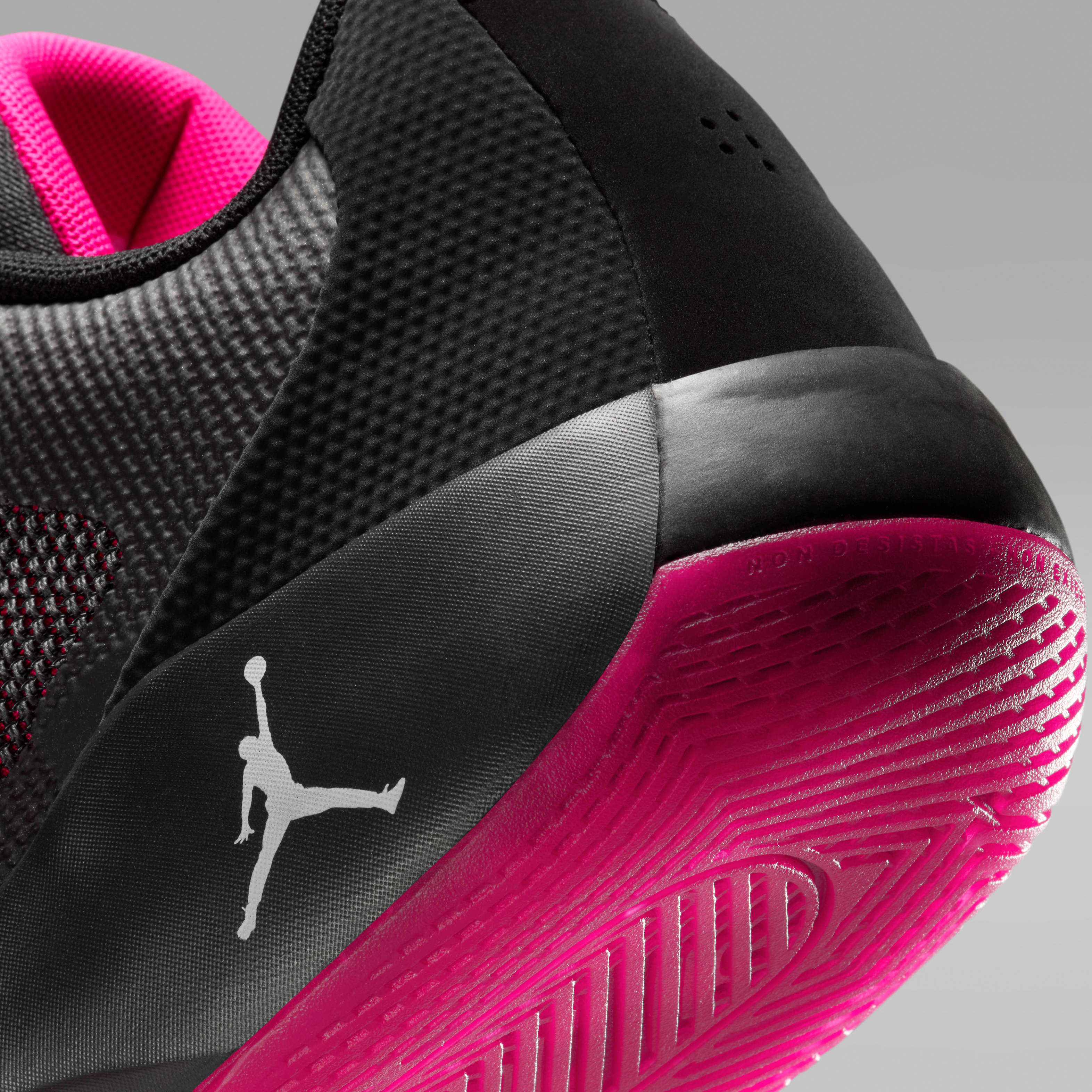 Luka .77 "Navidor" Basketball Shoes