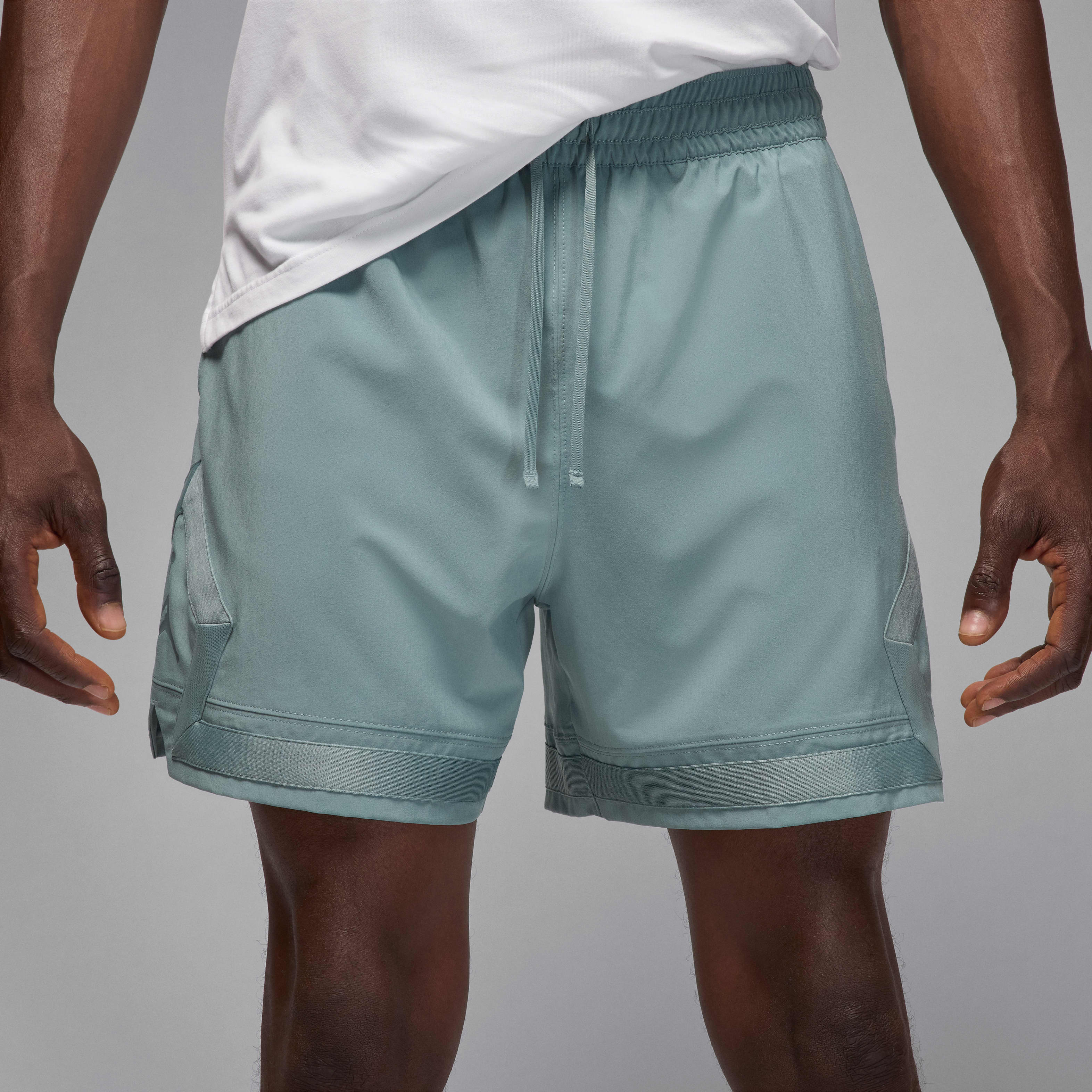 Jordan Sport Men's Dri-FIT Woven Diamond Shorts