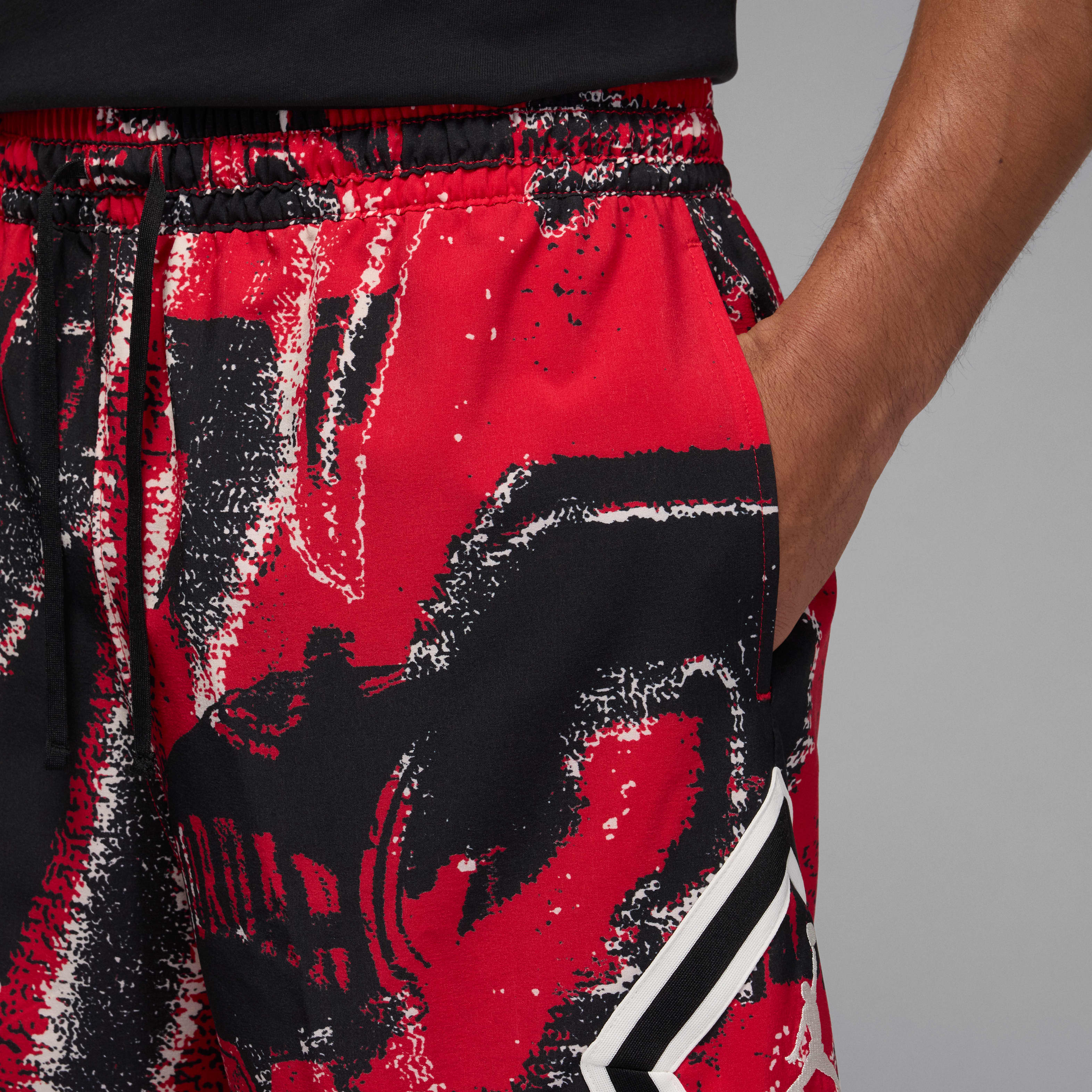 Jordan Sport Men's Dri-FIT Diamond Shorts