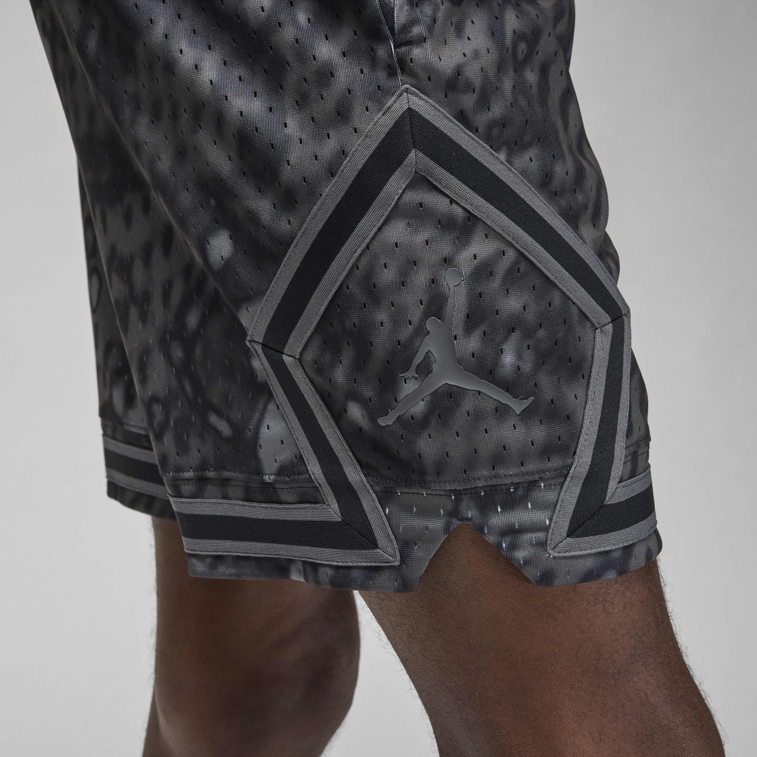 Jordan Sport Men's Diamond Shorts