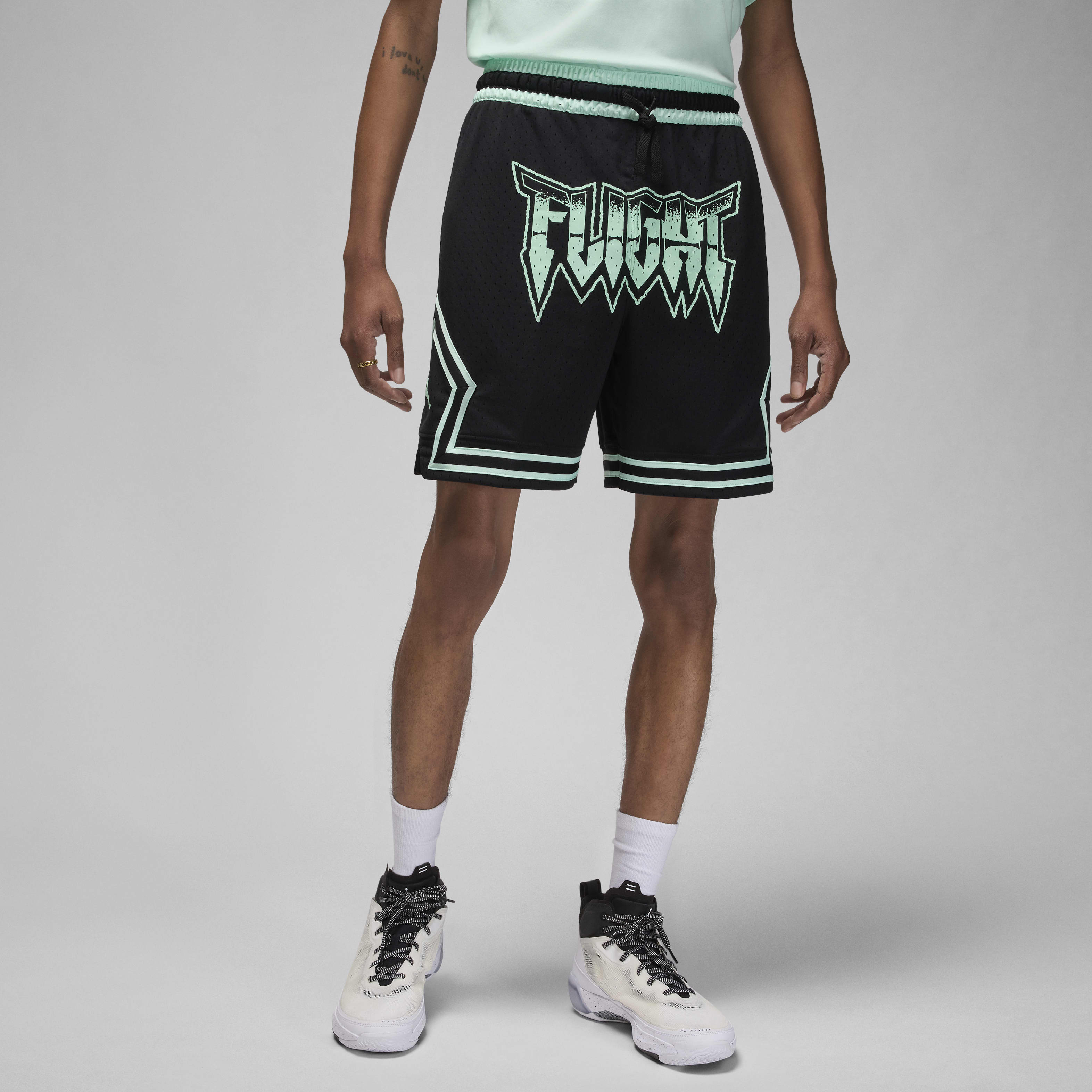 Jordan Sport Men's Dri-FIT Diamond Shorts