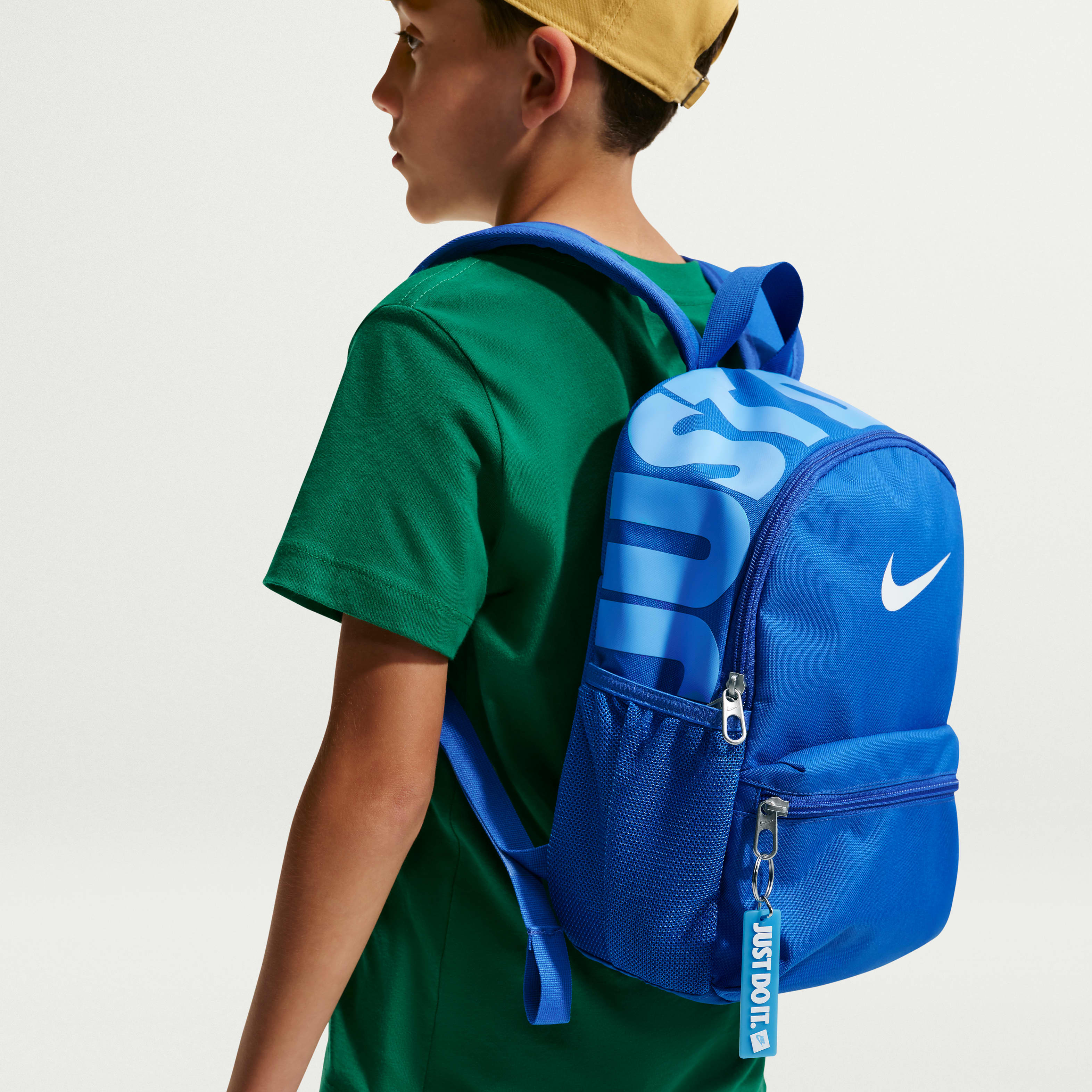 balenciaga classic traveller textured-leather backpack Black Arena Lambskin Le City Lunch Backpack, Insulated Cooler VOLLEYBALL Balenciagas Le Cagole backpack Color:Toothpaste