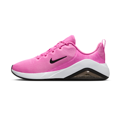 Nike Bella 7