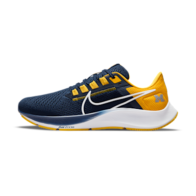 Nike College Pegasus 38 (Michigan)