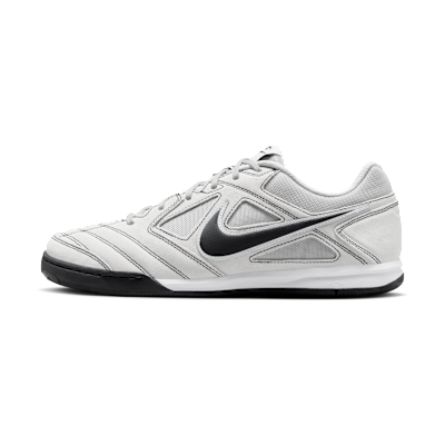 Nike Gato