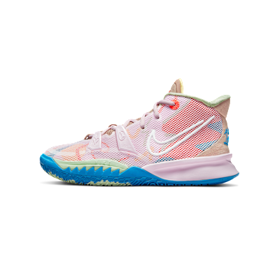 Kyrie 7