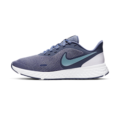 Nike Revolution 5
