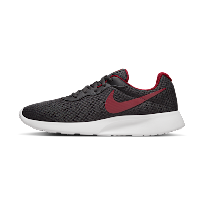 Nike Tanjun
