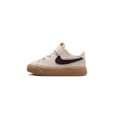 NikeCourt Legacy
