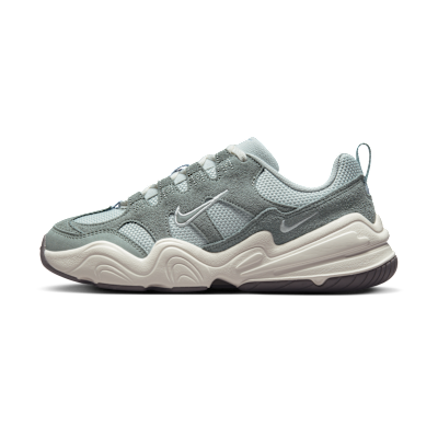 Nike Tech Hera