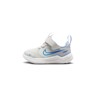 Nike Cosmic Runner