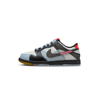 Nike Dunk Low SE