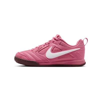 Nike Gato