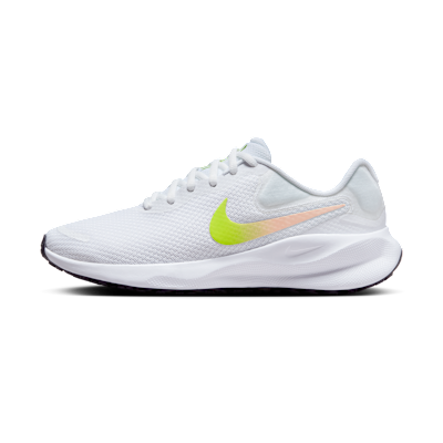 Nike Revolution 7