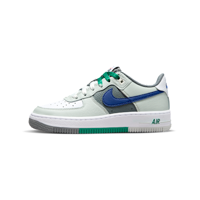 Nike Air Force 1 LV8