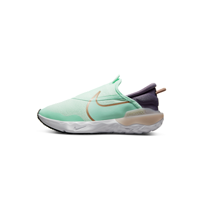Nike Flow