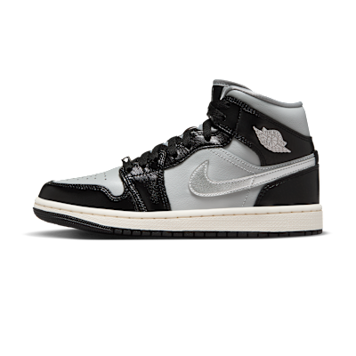 Air Jordan 1 Mid SE