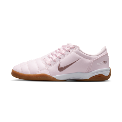 Nike Total 90