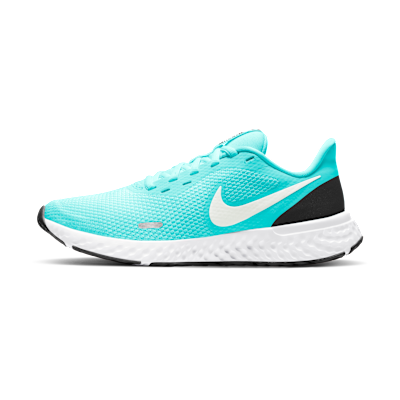 Nike Revolution 5