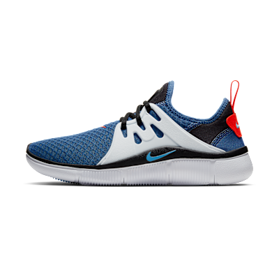 Nike Acalme