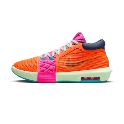 LeBron Witness 8
