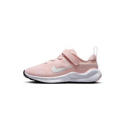 Nike Revolution 7