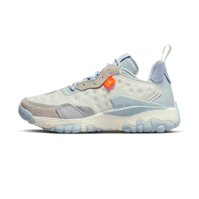 Jordan Delta 2
