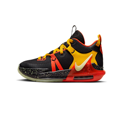 LeBron Witness 7