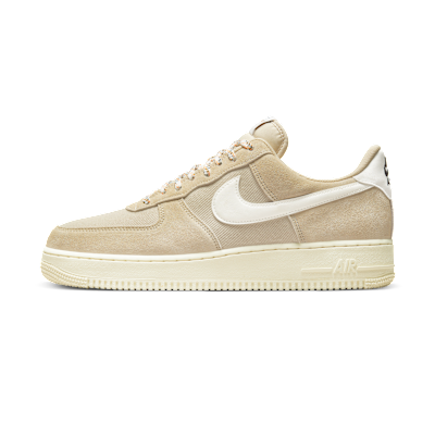 Nike Air Force 1 '07 LV8