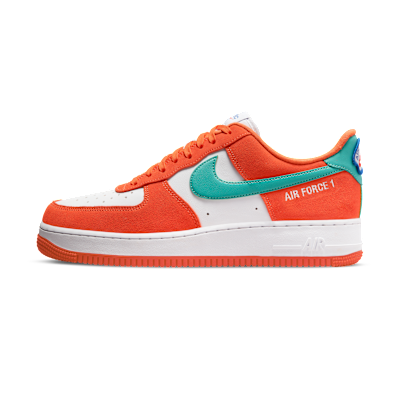 Nike Air Force 1 '07 LV8