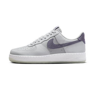 Nike Air Force 1 '07 LV8