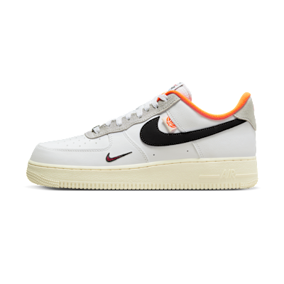 Nike Air Force 1 '07 LV8