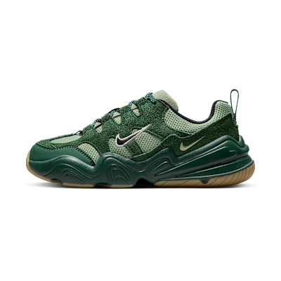 Nike Tech Hera
