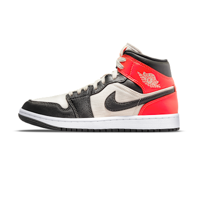 Air Jordan 1 Mid SE