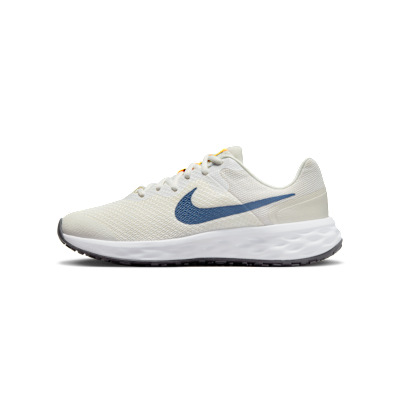 Nike Revolution 6