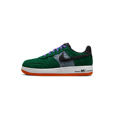 Nike Force 1 LV8