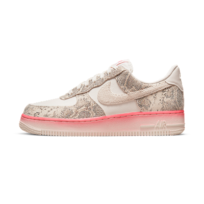 Nike Air Force 1 '07 LX