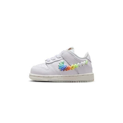 Nike Dunk Low SE