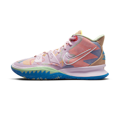 Kyrie 7