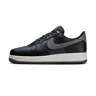 Nike Air Force 1 '07 LV8