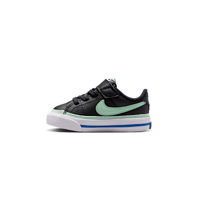 Nike Court Legacy