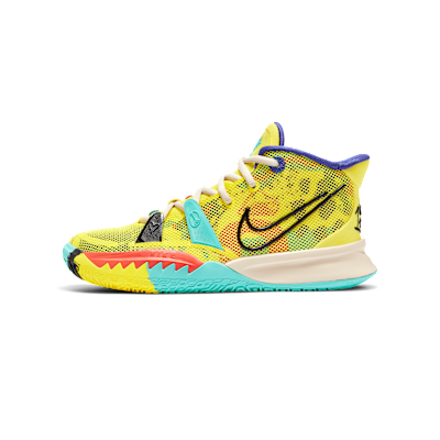 Kyrie 7