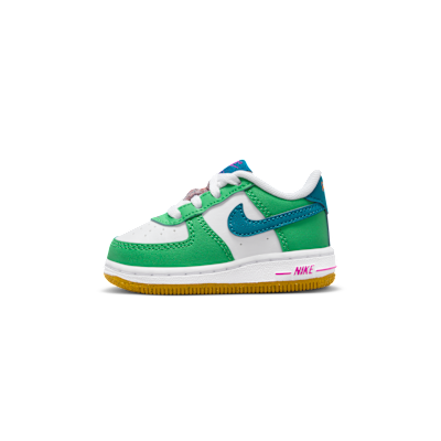 Nike Force 1 LV8
