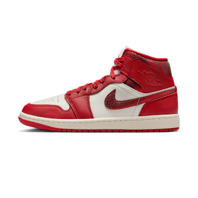 Air Jordan 1 Mid SE