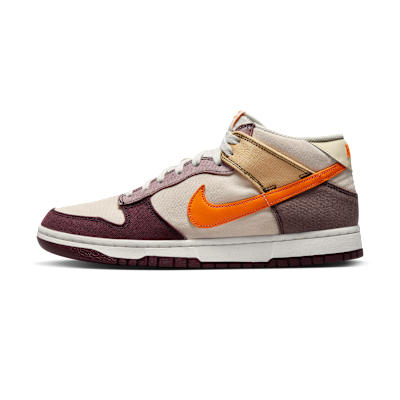 Nike Dunk Mid